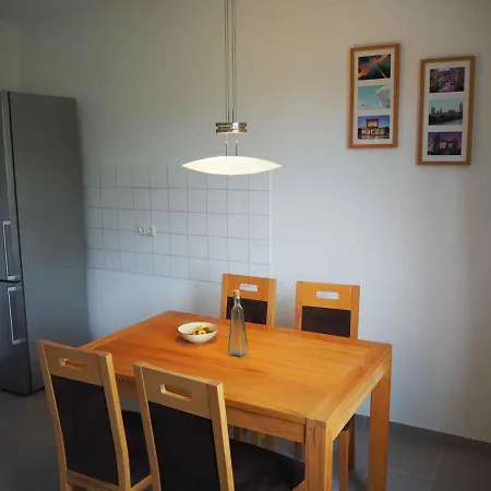 Apartment 3-raum In Chemnitz, Ideal Fuer Monteure Chemnitz