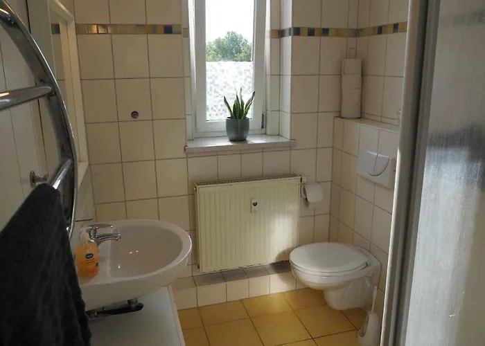 3-raum In Chemnitz, Ideal Fuer Monteure شقة *