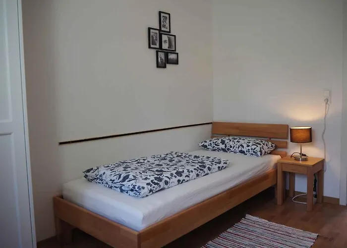 3-raum In Chemnitz, Ideal Fuer Monteure * شيمنيتز